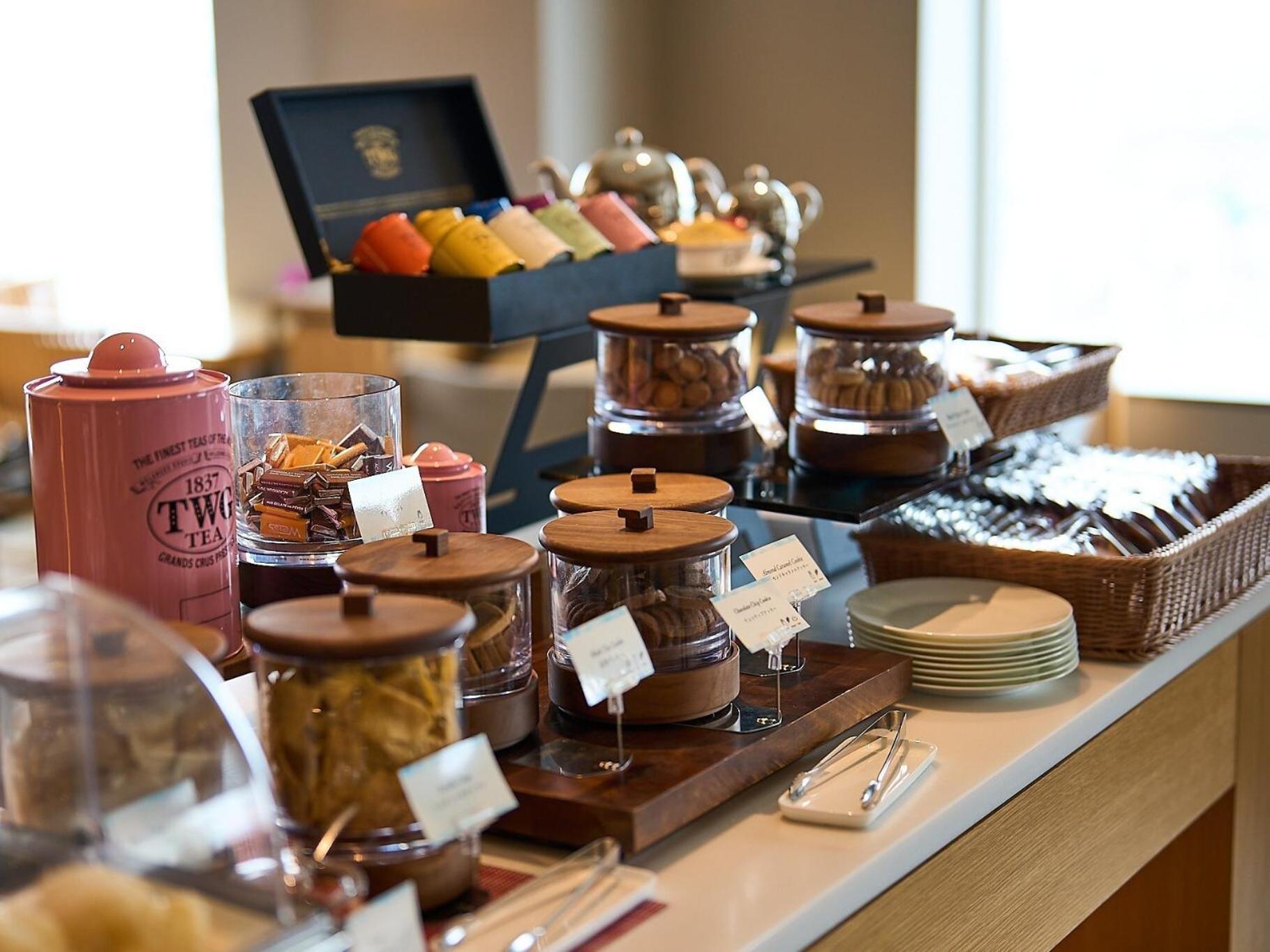 Cerulean Tower Tokyu Hotel, A Pan Pacific Partner Hotel Tokió Kültér fotó A selection of teas at a buffet